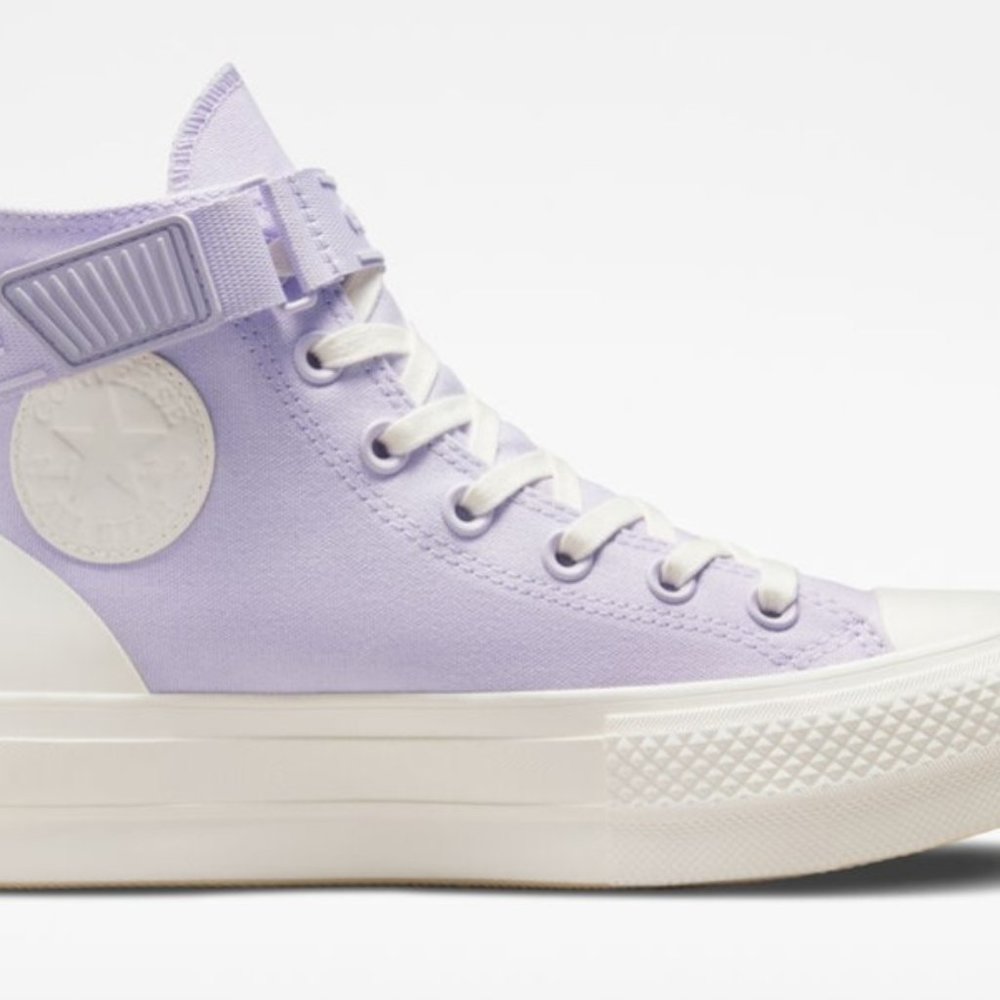 Chuck Taylor All Star Lift Platform Utility Strap Vapor Violet Womens Size 8 New